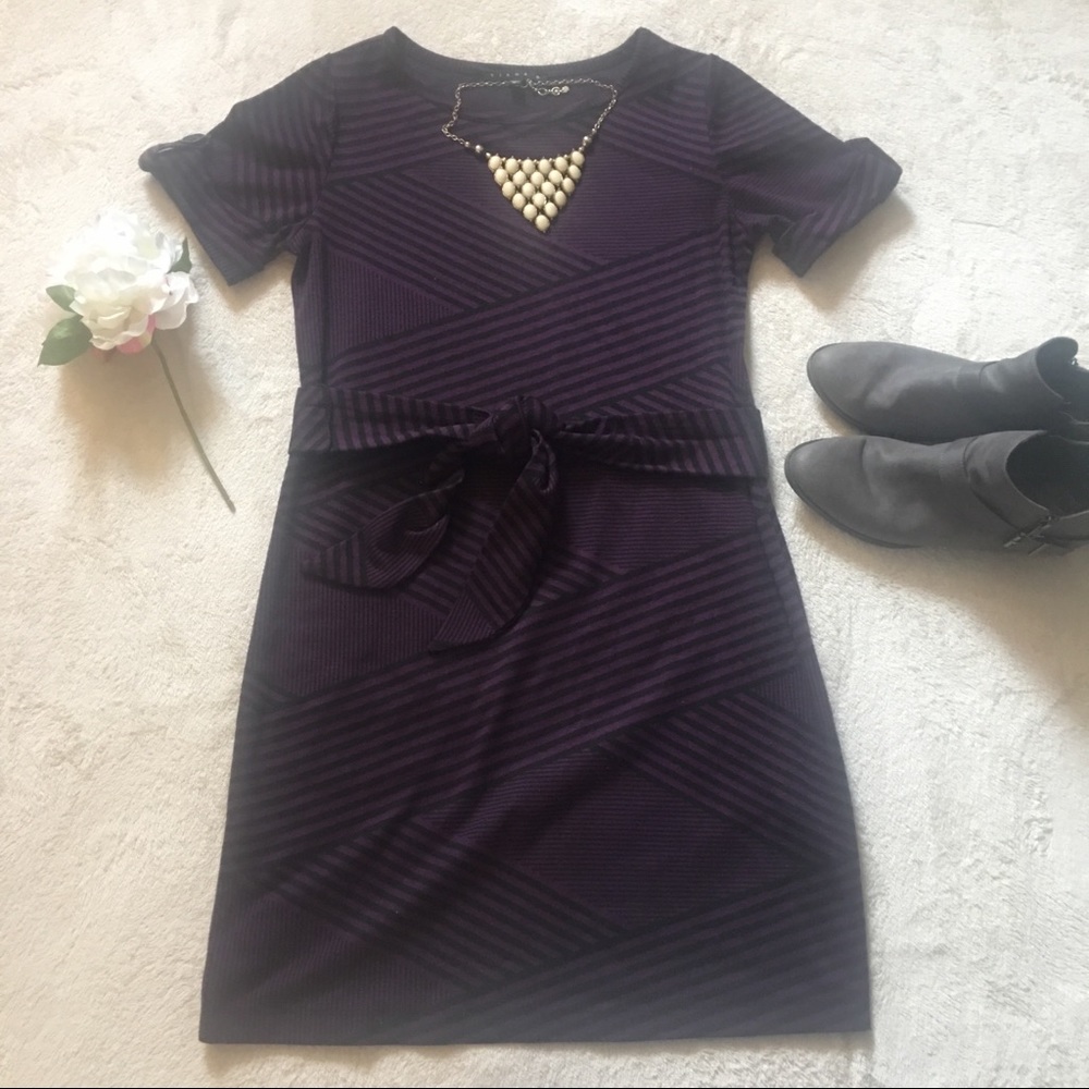 Tiana B.🔸Belted dress